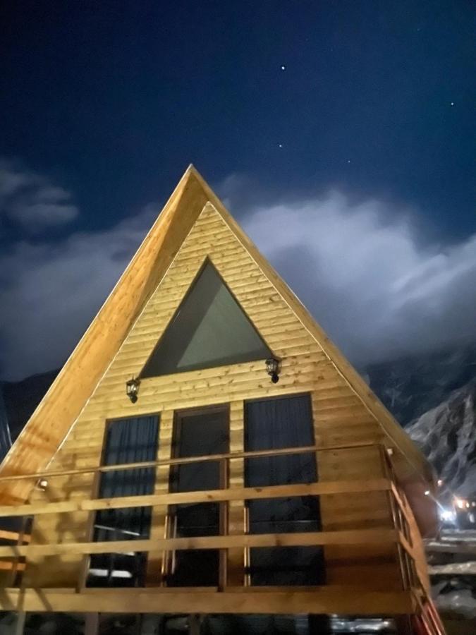 Aura Cottages Stepantsminda Exterior foto