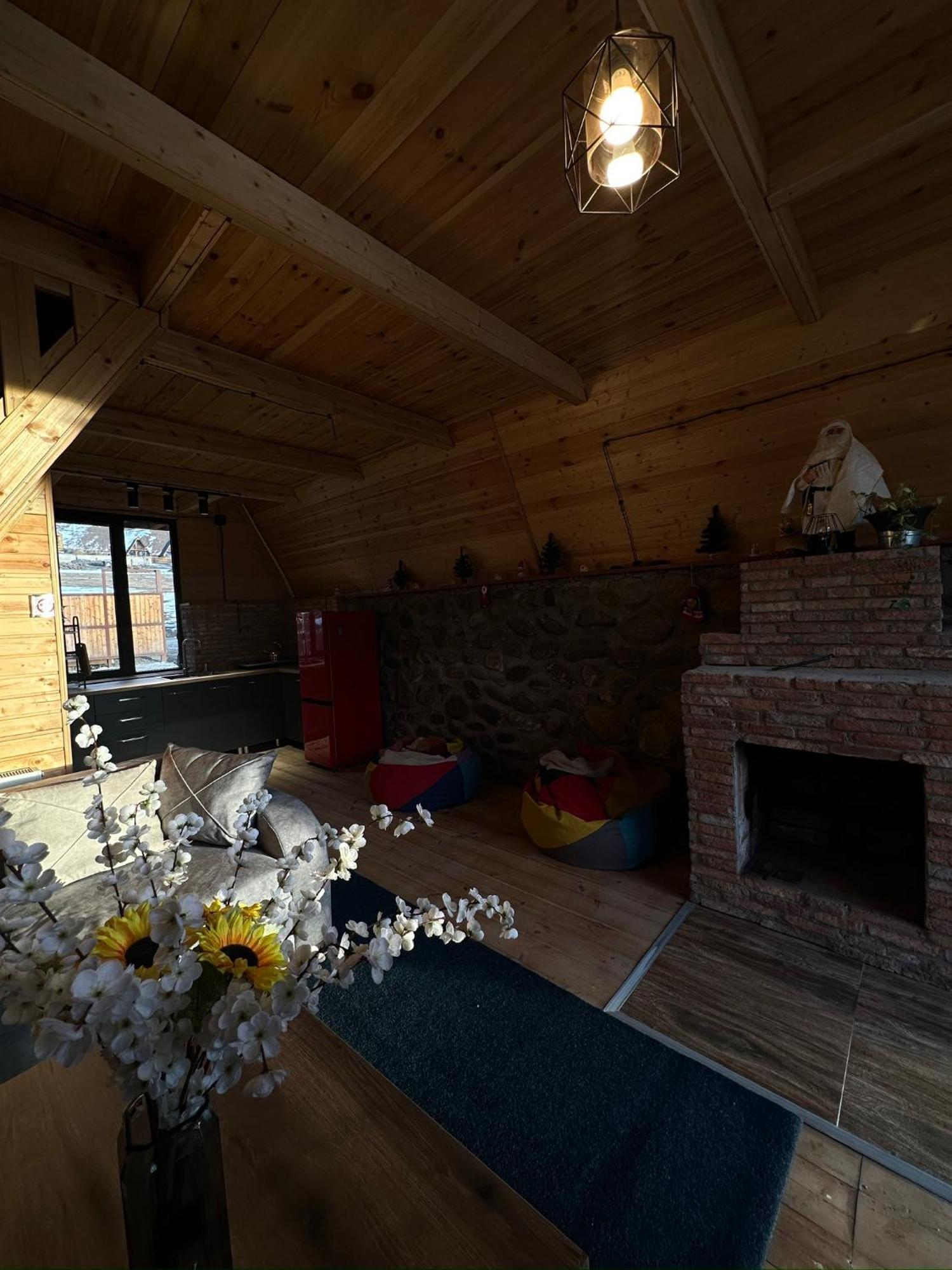 Aura Cottages Stepantsminda Exterior foto