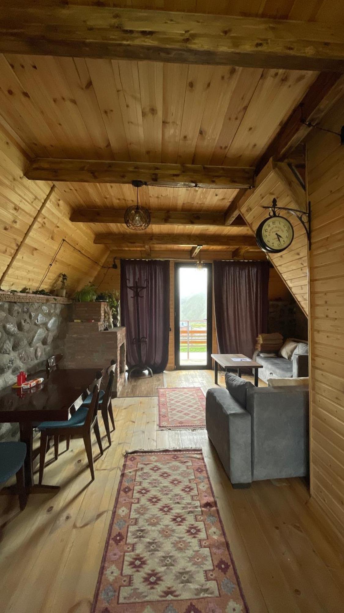 Aura Cottages Stepantsminda Exterior foto