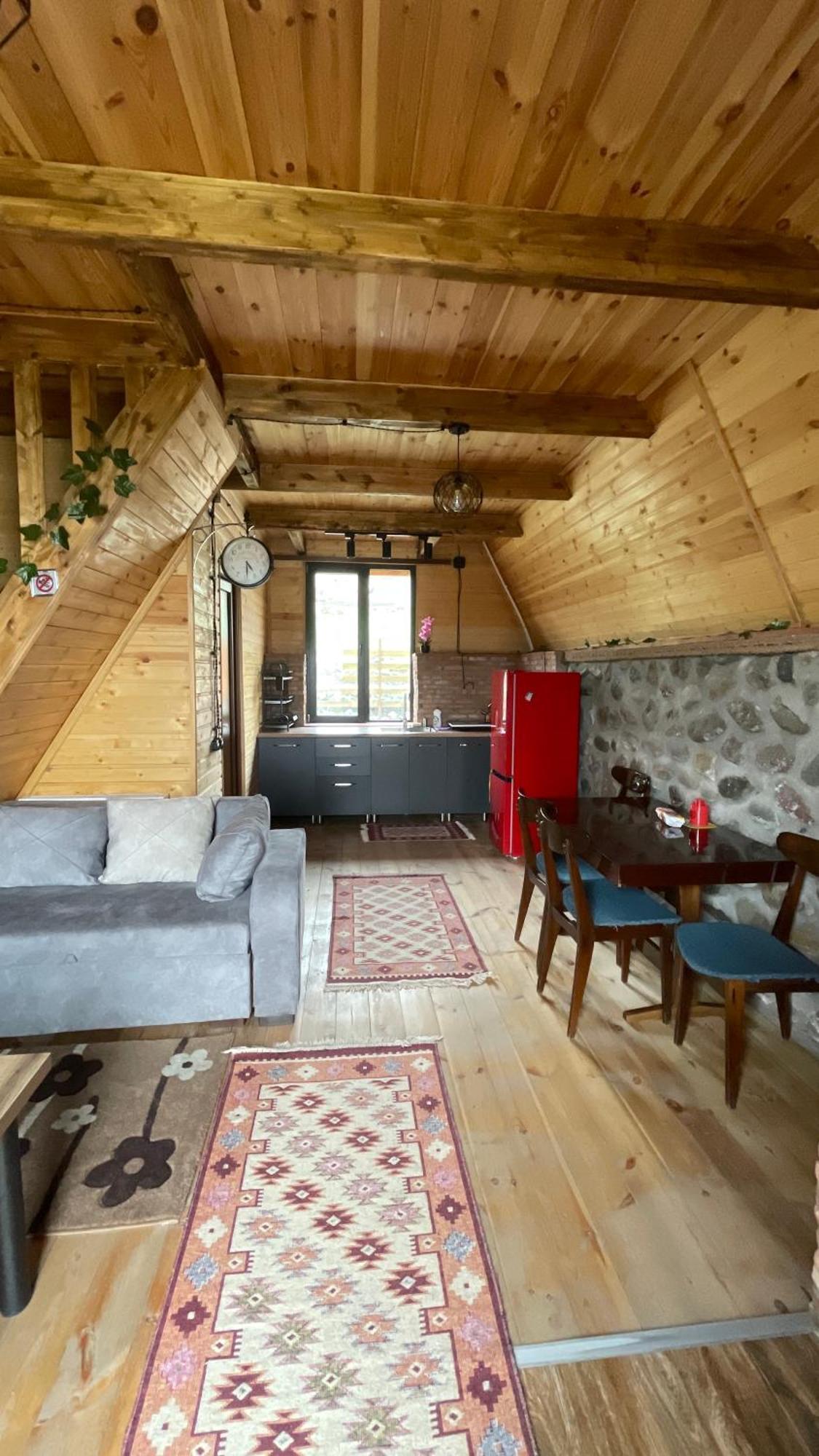 Aura Cottages Stepantsminda Exterior foto